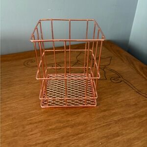 Copper Wire Mesh Organizer